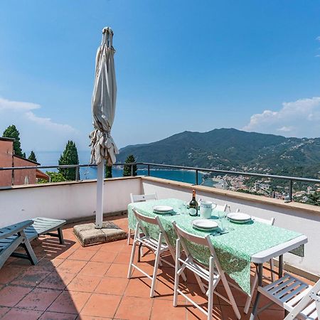 Awesome Home In Moneglia With Kitchen Kültér fotó
