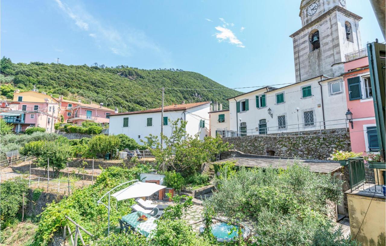 Awesome Home In Moneglia With Kitchen Kültér fotó